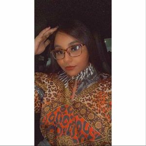 Meet your Posher, Zideny